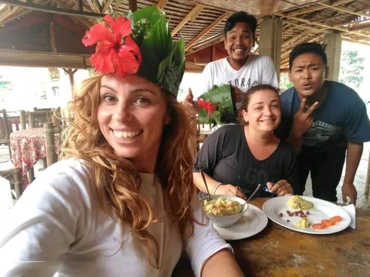Brown Bamboo Guest House & Trekking บูกิตลาวัง ภายนอก รูปภาพ