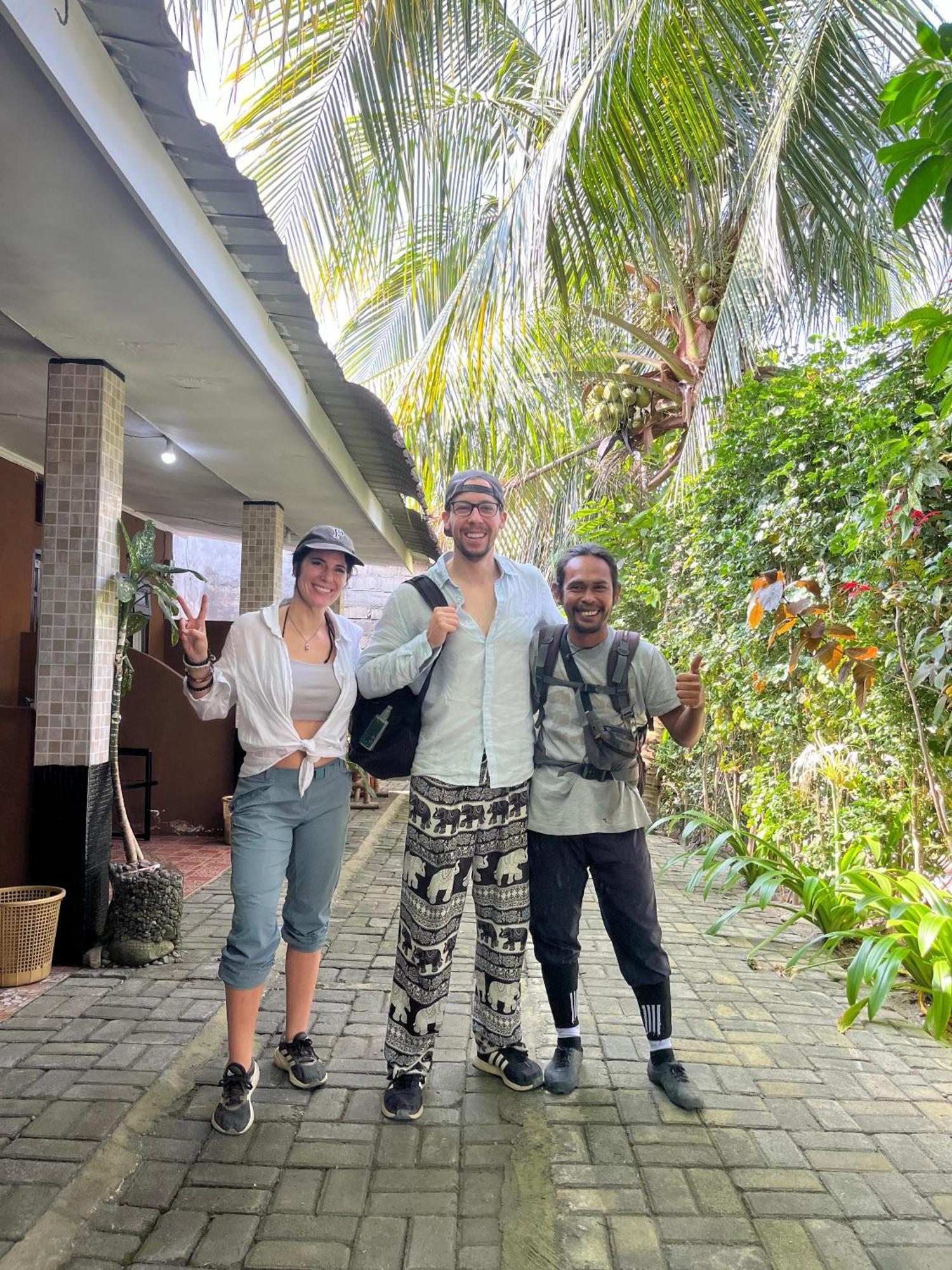 Brown Bamboo Guest House & Trekking บูกิตลาวัง ภายนอก รูปภาพ